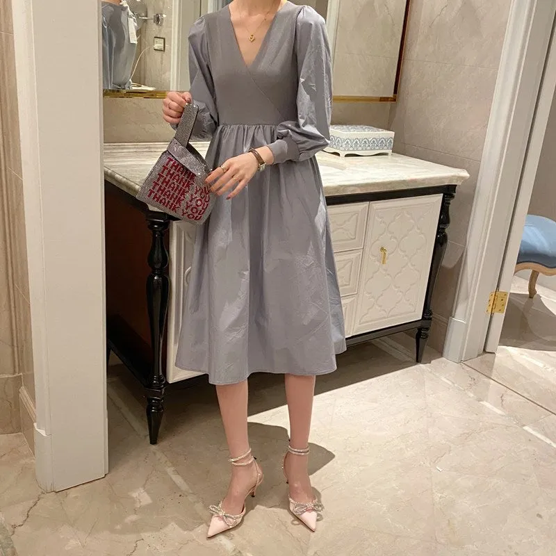 Butterfly-Knot Pointed Toe Pumps