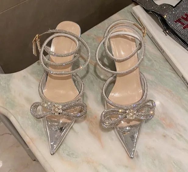 Butterfly-Knot Pointed Toe Pumps