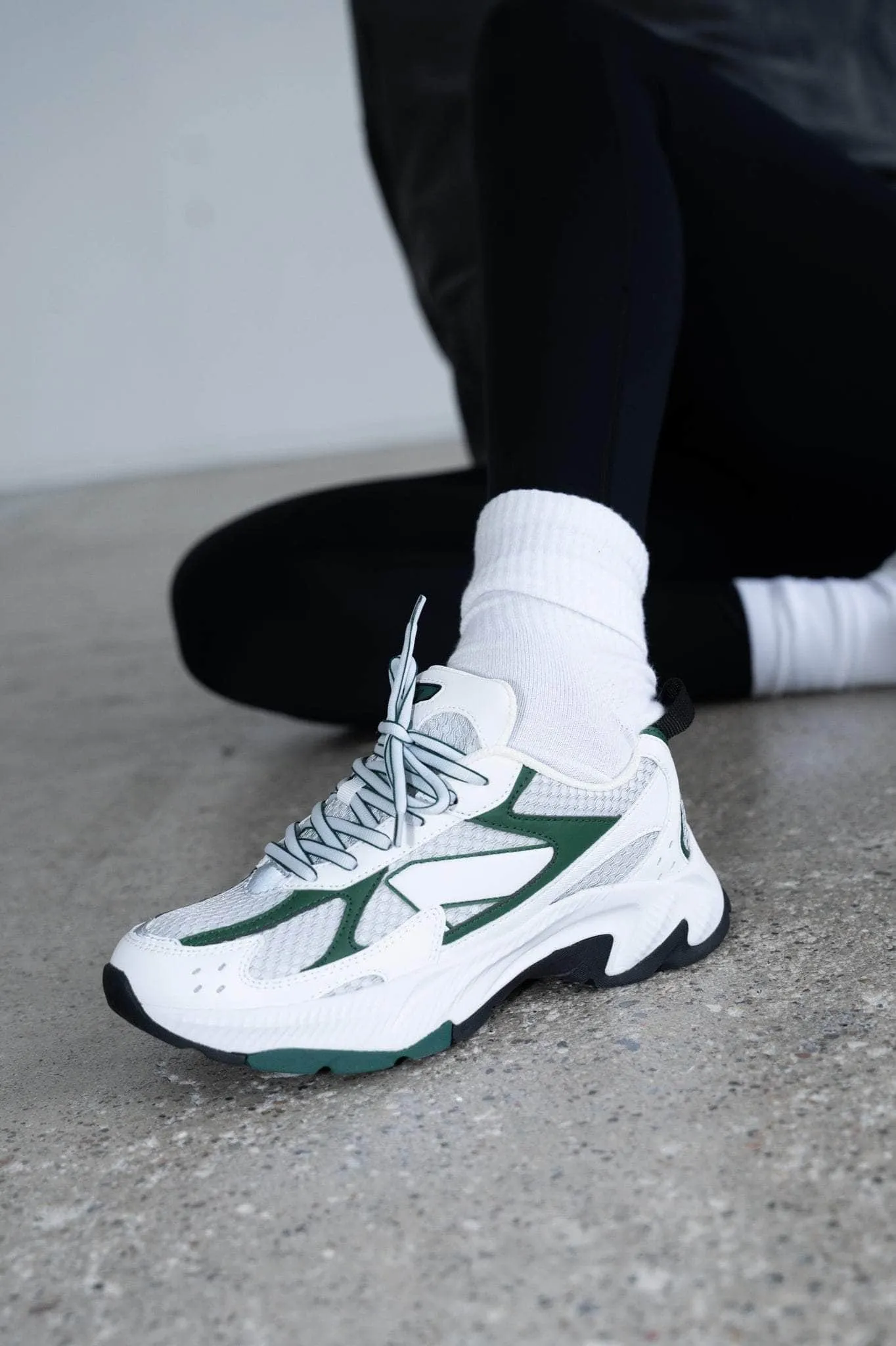 Forma Runner | White Green | Men