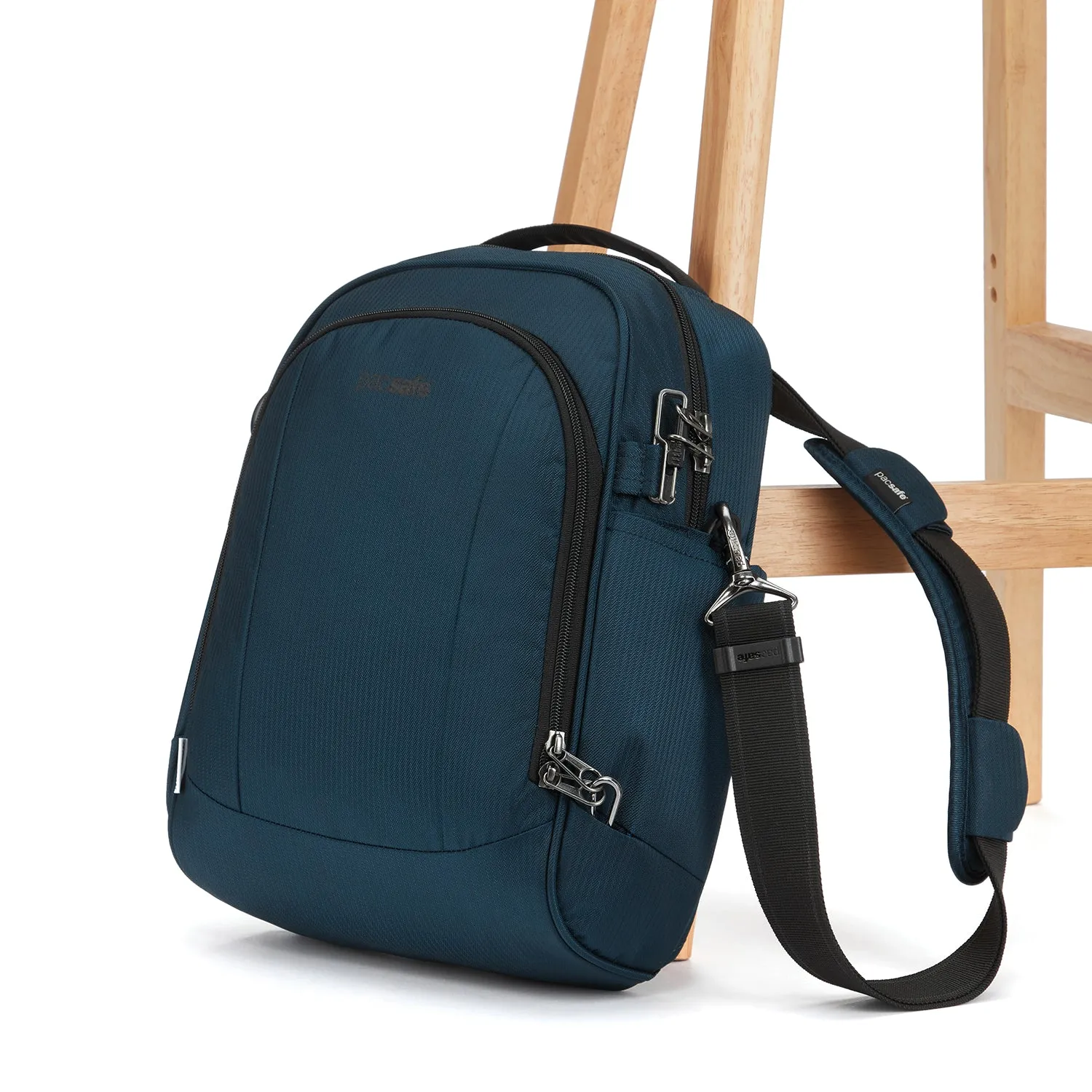 Pacsafe Metrosafe LS250 Econyl Shoulder Bag