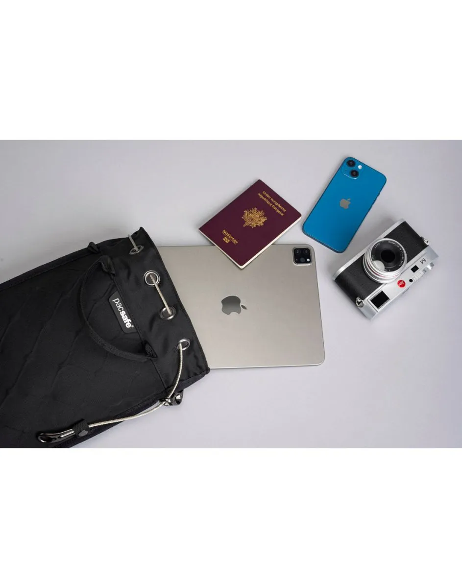 Pacsafe® Travelsafe® 5L GII Anti-Theft Portable Safe