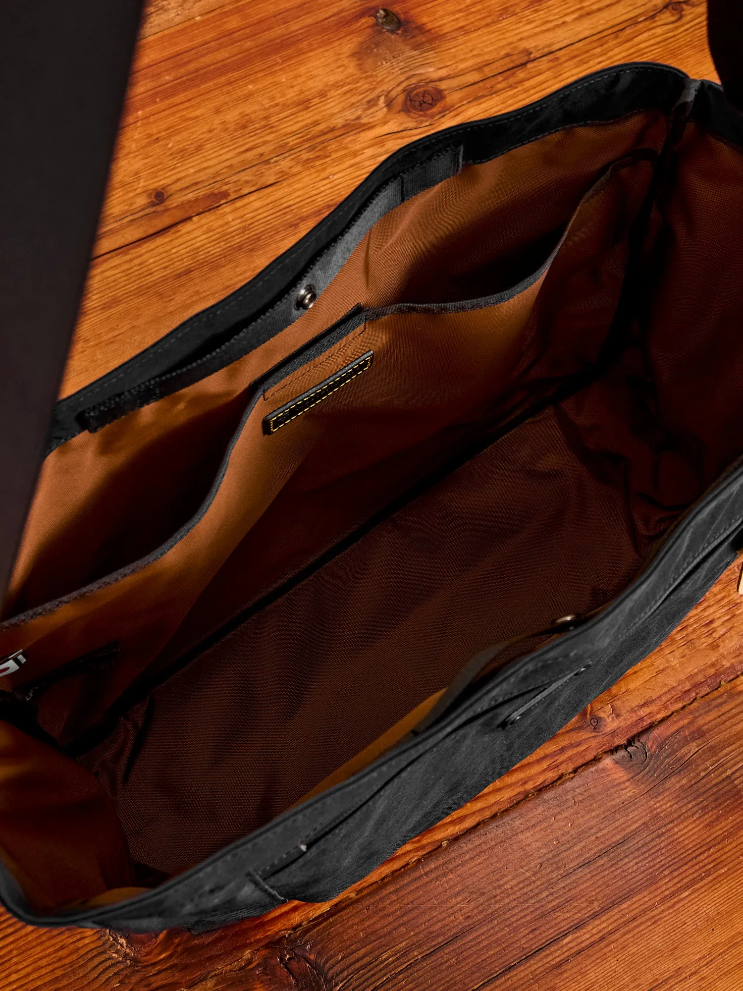 Root Shoulder Tote Bag in Black