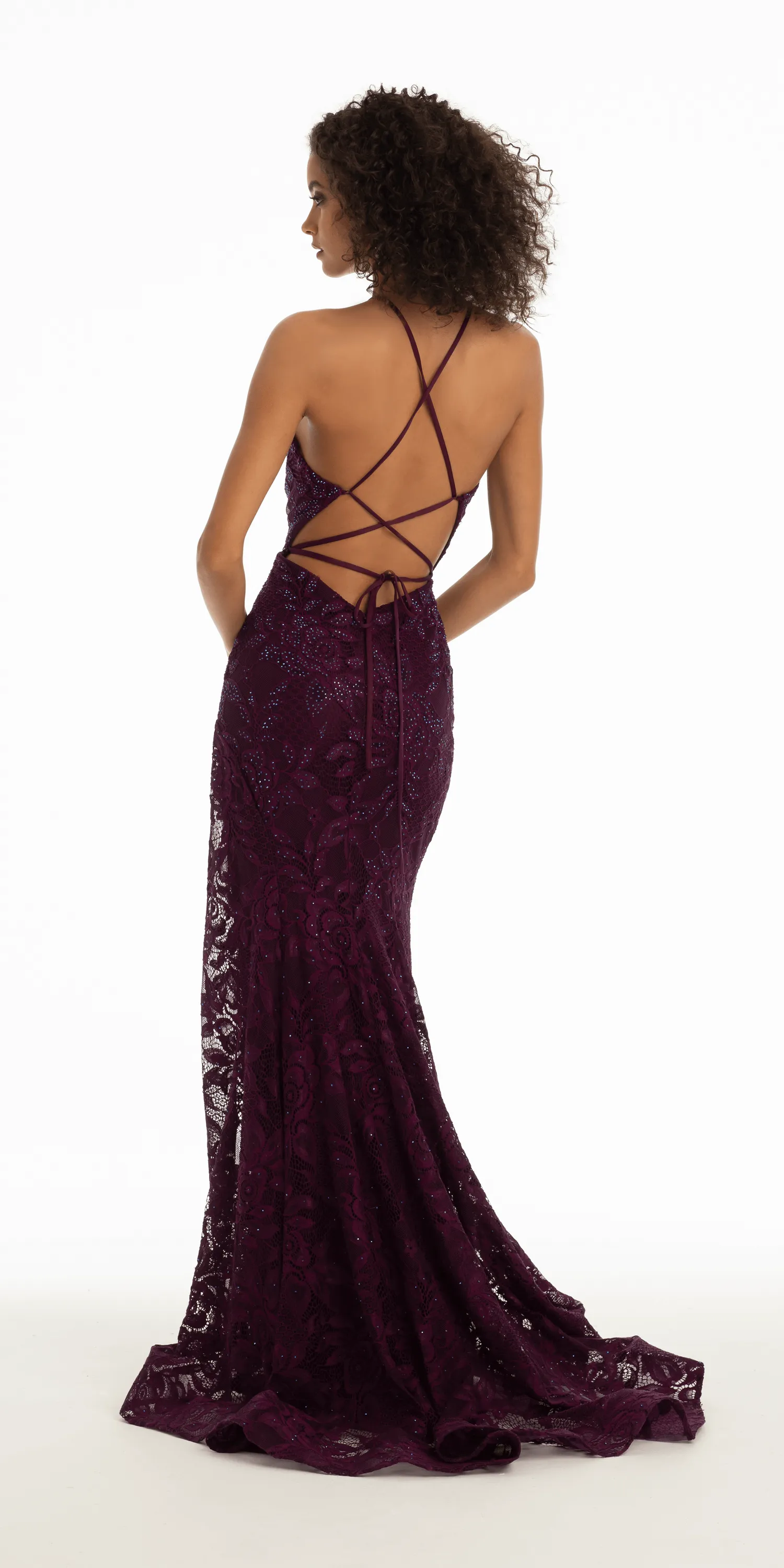 Strappy Back Sweetheart Lace Trumpet Dress with Side Slit
