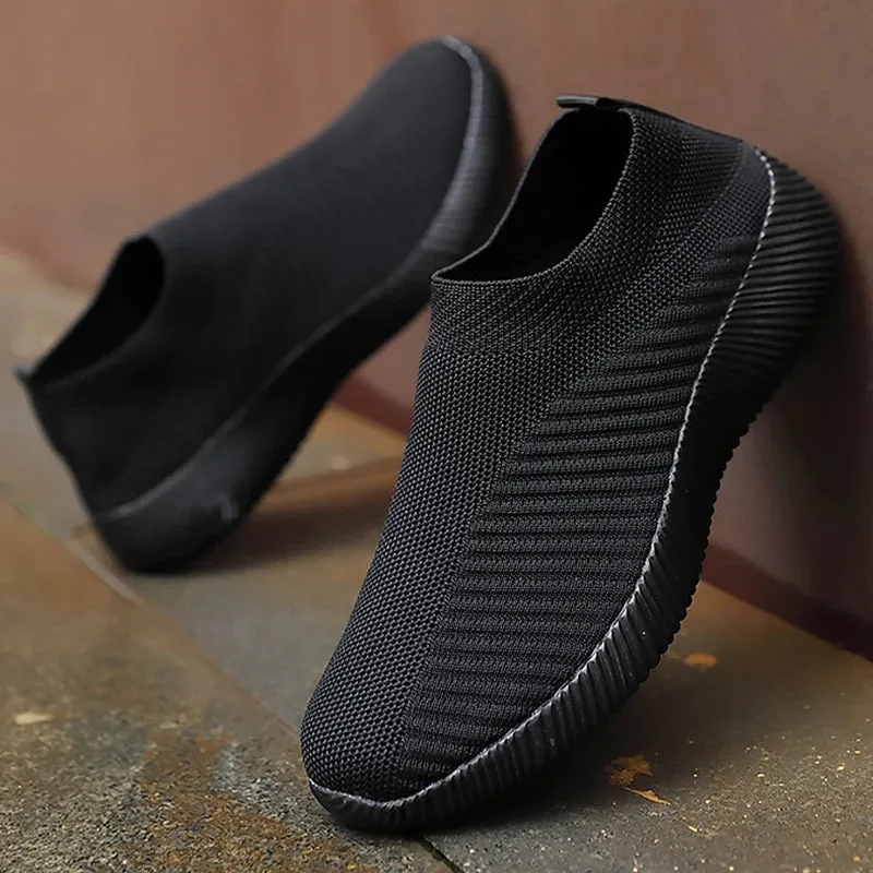 Women Casual Shoes Fashion Breathable Walking Flat Shoes Slip On Black Female Loafers Lightweight Jogging Shoes